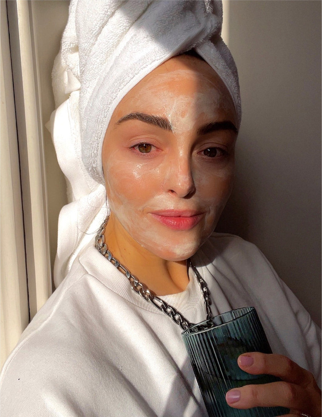 Derrière l'agitation : La routine de soins de la peau de l'experte en beauté Alessandra Steinherr.