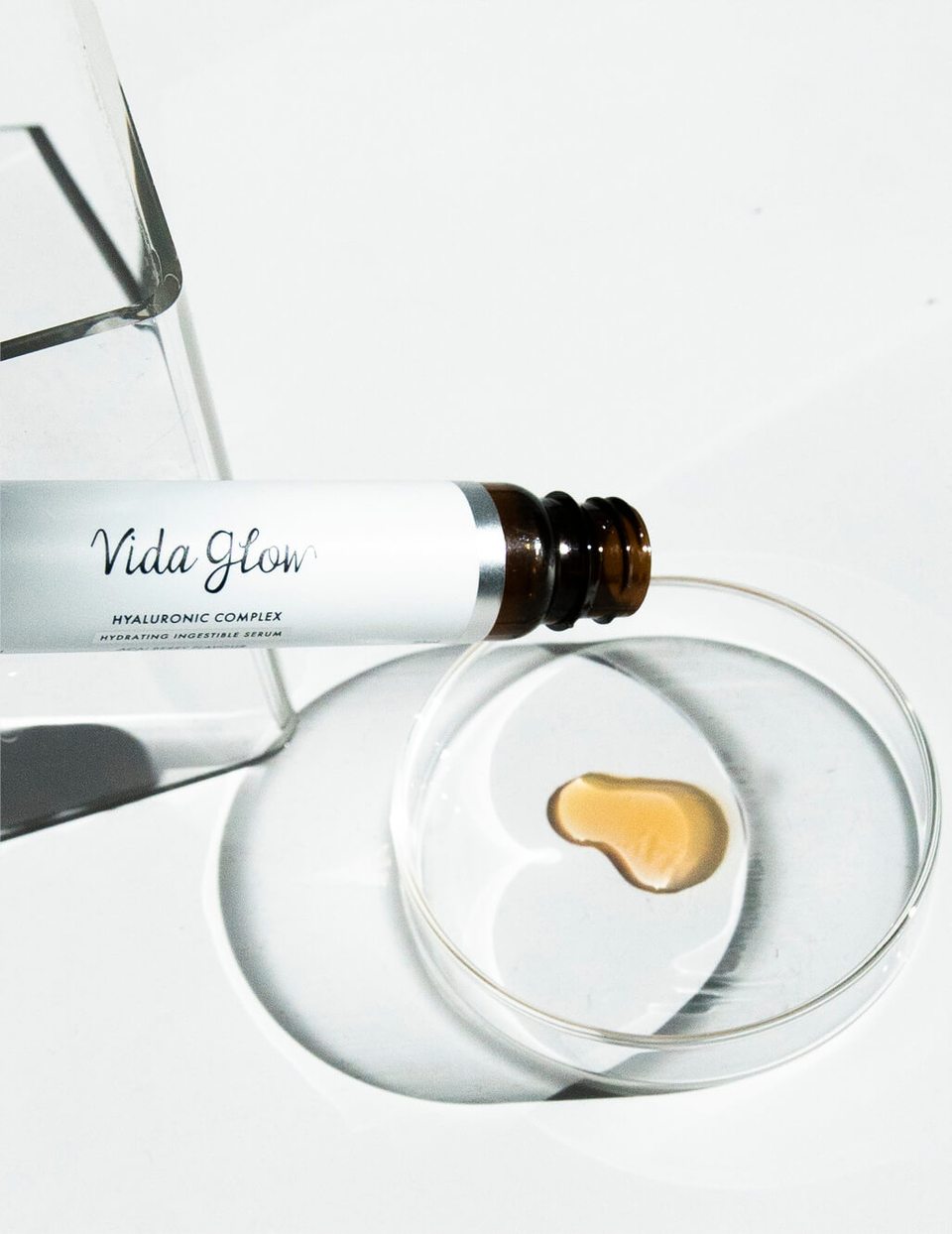 Bannissez la sécheresse. C'est le coup de pouce à l'hydratation dont votre peau a besoin.