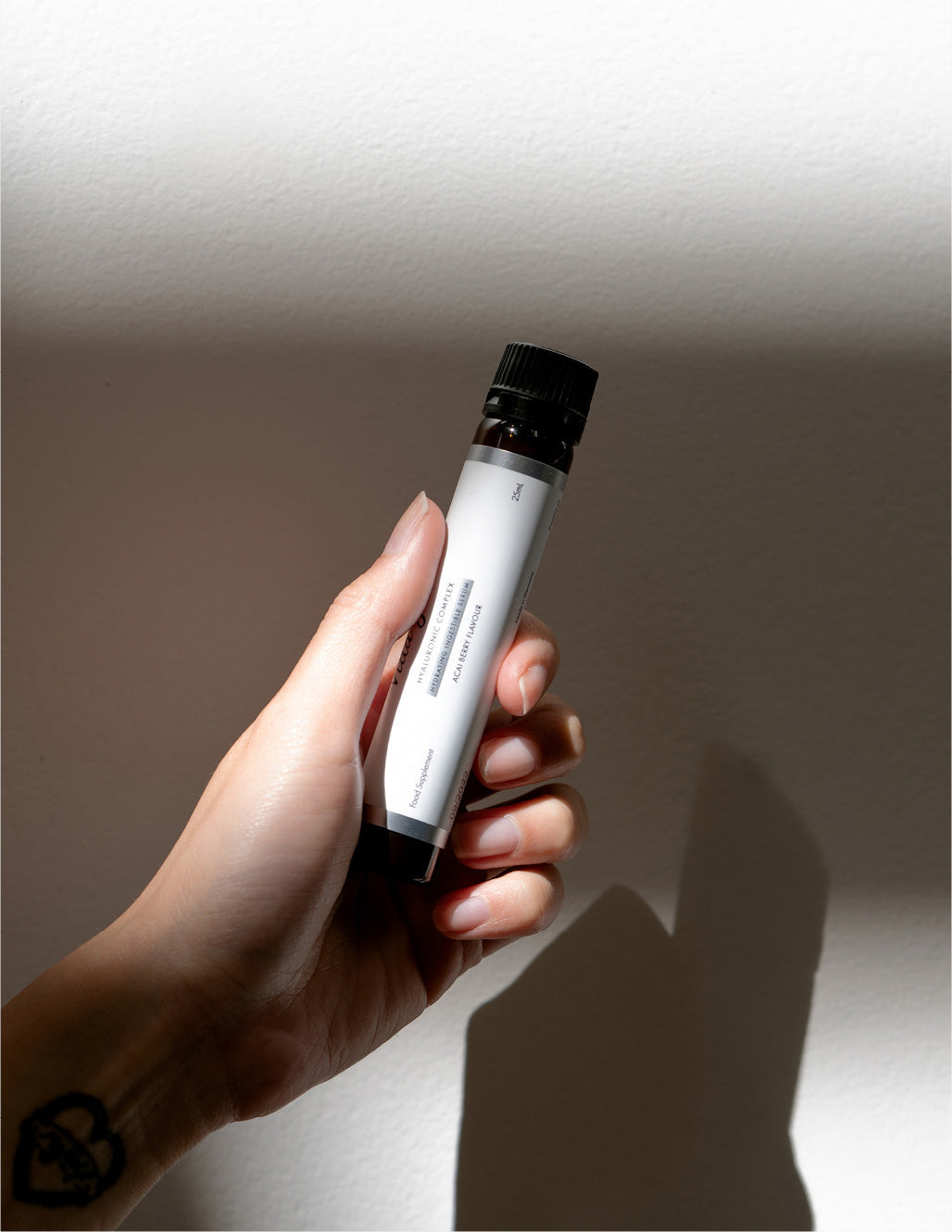 Avantages de l'acide hyaluronique pour les peaux sèches et déshydratées