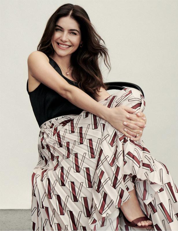 La routine de beauté holistique qui maintient l'éclat de ce visagiste de célébrités