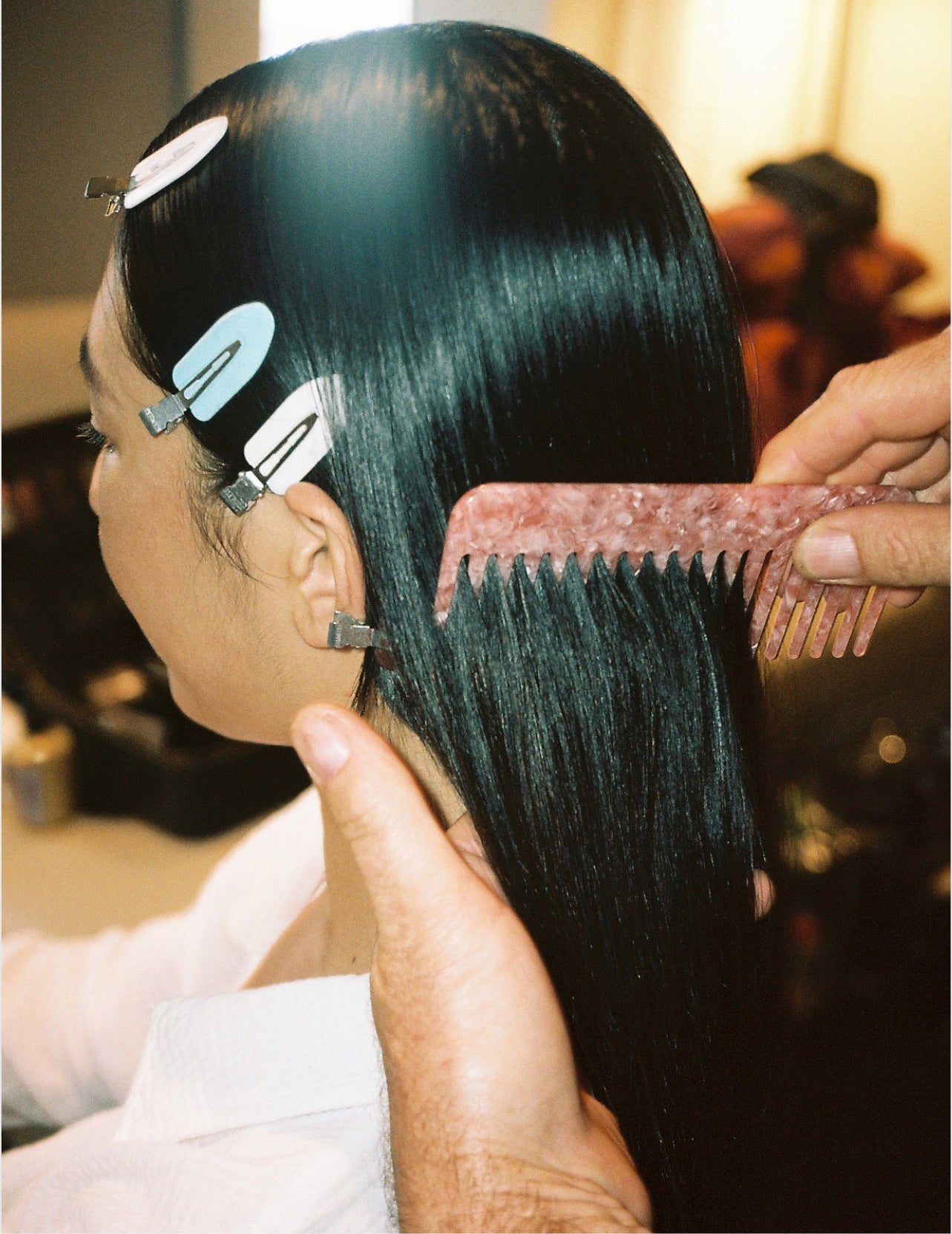 Votre guide pour : Des cheveux pleins et sains en cinq étapes